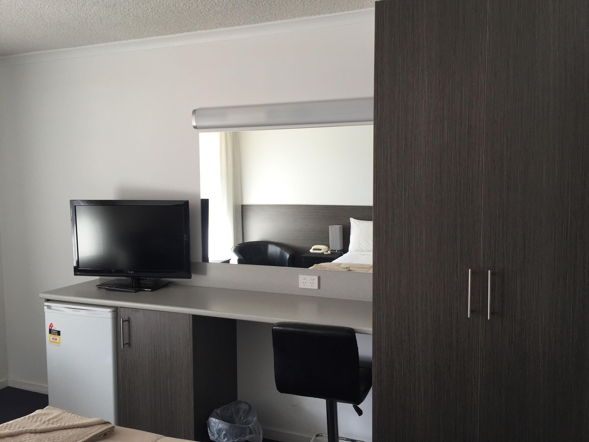 Innova Motel Варрнамбул Экстерьер фото
