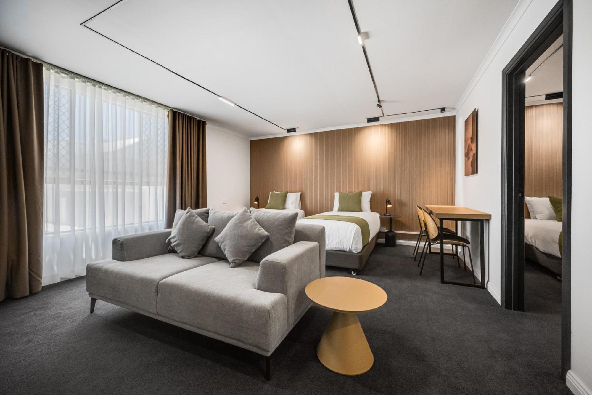 Innova Motel Варрнамбул Экстерьер фото